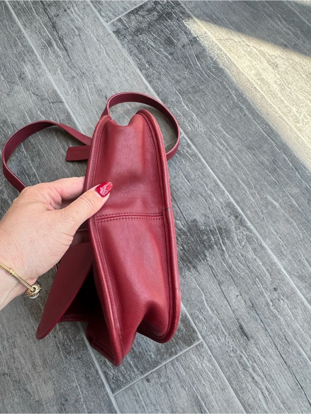 Coach 9790 Vintage Red City Leather Shoulder/Crossbody Bag - Picture 5 of 14
